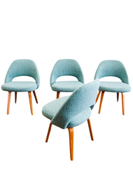 AUTHENTIC 1950S SAARINEN ARMLESS EXECUTIVE CHAIRS BY KNOLL, SET OF 4, BLUE UPHOLSTERY, WOODEN BASE