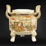 JAPANESE SATSUMA CENSER WITH ARMS MEIJI PERIOD, LATE 19TH CENTURY, CERAMIC
