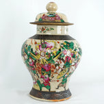 LARGE CHINESE WARRIOR LIDDED JAR OATMEAL GLAZE CIRCA 1900, LATE 19TH CENTURY, CHINA, PORCELAIN