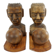 PAIR OF CARVED MESOAMERICAN-INSPIRED WOOD BOOKENDS, 1980S, COSTA RICA