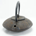 VINTAGE JAPANESE CAST IRON TEAPOT THREE WINTER FRIENDS MOTIF, EARLY 20TH CENTURY