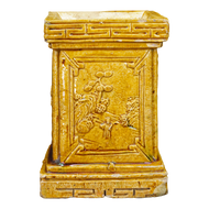 CHINESE CERAMIC ALTAR PIECE OR VASE LATE QING/REPUBLIC, EARLY 20TH CENTURY, CHINA
