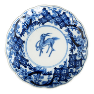 JAPANESE IMARI PLATE WITH KIRIN 19TH CENTURY, LATE 19TH CENTURY, PORCELAIN