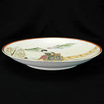 JAPANESE SHOWA POLYCHROME PORCELAIN CHARGER OF GEISHA 1930’S, 1930S