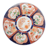 19TH CENTURY LARGE POLYCHROME JAPANESE MEIJI PERIOD IMARI CHARGER WITH BUDDHIST LIONS, LATE 19TH CENTURY, PORCELAIN