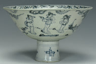 A MING DYNASTY BLUE AND WHITE FIGURAL STEM BOWL 15TH CENTURY
