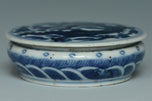 A LATE QING DYNASTY BLUE AND WHITE DRAGON BOX EX. CHRISTIE'S 2013