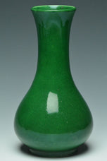 A QING DYNASTY GREEN GLAZED VASE 18TH CENTURY EX. CHRISTIE'S 2014