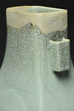 A QING DYNASTY GUAN TYPE VASE TONGZHI MARK AND PERIOD