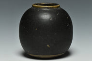 A TANG DYNASTY BLACK GLAZED JAR