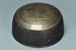 A QING DYNASTY BRONZE RITUAL BOWL