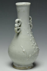 A YUAN DYNASTY QINGBAI VASE AND BOX