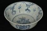 AN EARLY MING DYNASTY BLUE AND WHITE BOWL