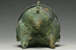 A WESTERN ZHOU DYNASTY ARCHAIC BRONZE RITUAL FOOD VESSEL LI