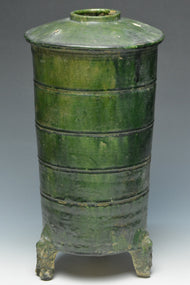 A HAN DYNASTY GREEN GLAZED POTTERY MODEL OF A GRANARY