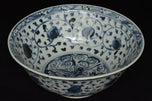 A MING DYNASTY BLUE AND WHITE BOWL 16TH CENTURY