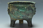 A WESTERN ZHOU DYNASTY ARCHAIC BRONZE RITUAL FOOD VESSEL LI