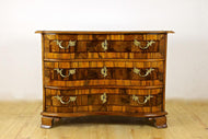 18TH CENTURY, SOUTH GERMANY, NUTWOOD, BAROQUE, CHEST OF DRAWERS, COMMODE