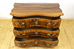 18TH CENTURY, SOUTH GERMANY, NUTWOOD, BAROQUE, CHEST OF DRAWERS, COMMODE