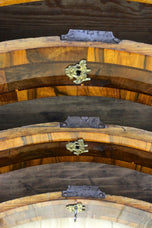 18TH CENTURY, SOUTH GERMANY, NUTWOOD, BAROQUE, CHEST OF DRAWERS, COMMODE