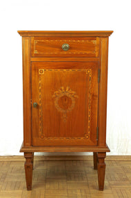 19TH CENTURY, AUSTRIA, CHERRYWOOD PILLAR CABINET, SIDE TABLE