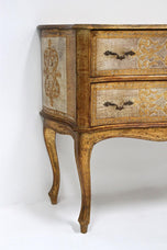 18TH CENTURY STYLE VENETIAN SERPENTINE COMMODE, CHEST OF DRAWERS, ITALY, 1940