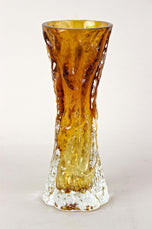 20TH CENTURY, AUSTRIA, AMBERCOLORED ART DECO GLASS VASE, 1920