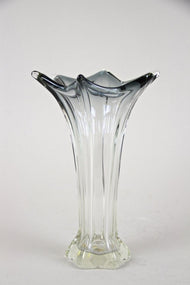 20TH CENTURY, ITALY, MURANO GLASS VASE, VETRO ARTISTICO VENEZIANO, CA. 1970