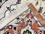 1970S PERSIAN TABRIZ RUG 4.5X6.8, FINELY HAND KNOTTED WOOL WITH SILK HIGHLIGHTS VINTAGE ORIENTAL CARPET, CREAM AND SALMON, HIGH KPSI, FLORAL MEDALLION