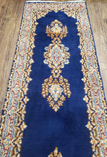 1950S NAVY BLUE PERSIAN KERMAN RUNNER - DARK BLUE, IVORY, LIGHT BLUE - OPEN FIELD MEDALLION