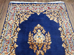 1950S NAVY BLUE PERSIAN KERMAN RUNNER - DARK BLUE, IVORY, LIGHT BLUE - OPEN FIELD MEDALLION